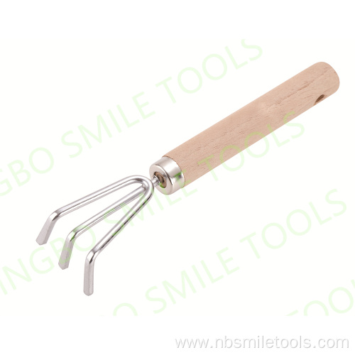 High quality wooden handle three-tooth rake garden accessories tool